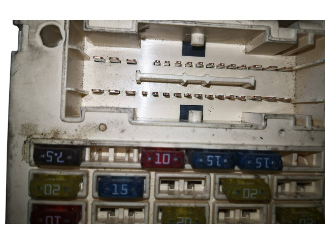 Pojistková skříňka 46797609 Fiat Stilo 2003