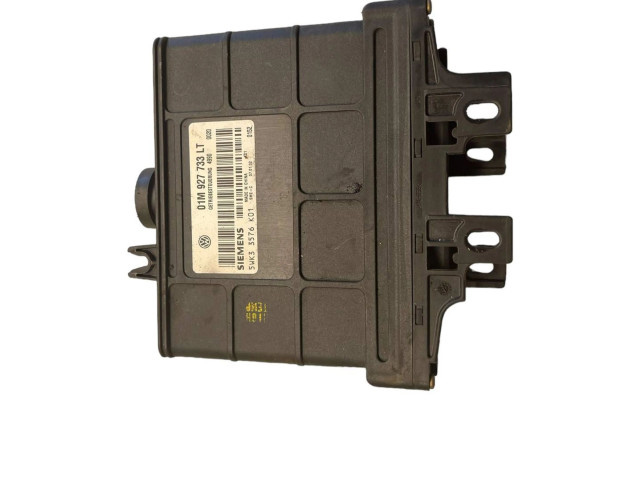 Блок управления коробкой передач 01M927733LT, 5WK33576K01 Volkswagen Golf IV