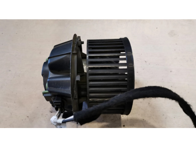 Вентилятор печки    N108824E, 240754435R   Dacia Duster