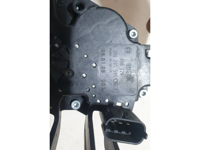 Моторчик заднего дворника 0390201595    Saab 9-5