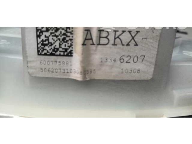 Панель приборов 13346210 Opel Meriva B