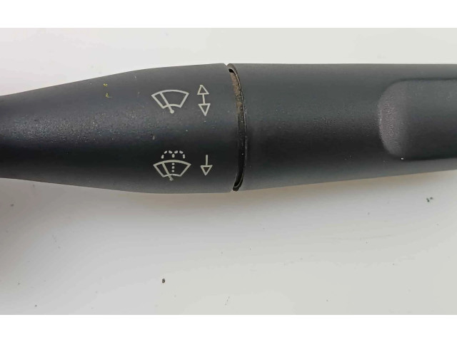 Ручка стеклоочистителей 96049596, 33779002   Peugeot Expert