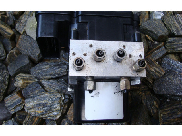 Блок АБС P52124456AA Jeep Cherokee III KJ 2001 - 2008 года