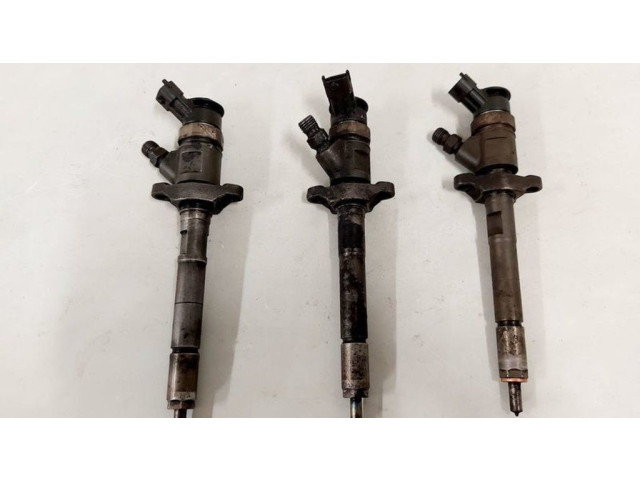 Vstřikovač 0445110311 Peugeot Partner pro naftový motor