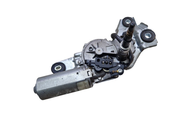 Двигатель стеклоочистителя заднего стекла     0390201558, 9154525    Volvo V70 