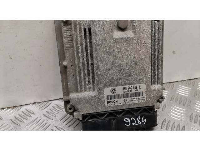 Блок управления двигателя 03G906016DJ, 0281011883 Skoda Octavia Mk2 (1Z)