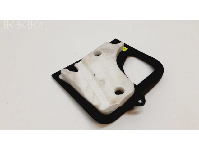 Другая деталь салона