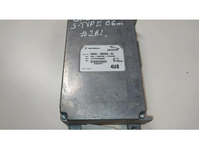 Tālruņa vadības bloks