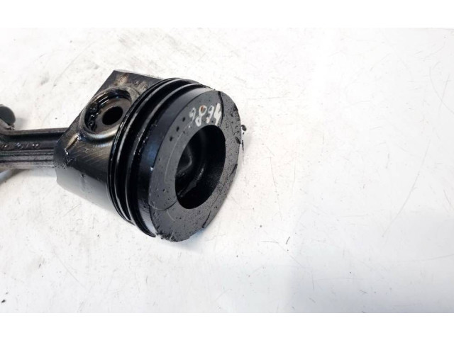  Поршень с шатуном    Nissan X-Trail T30  