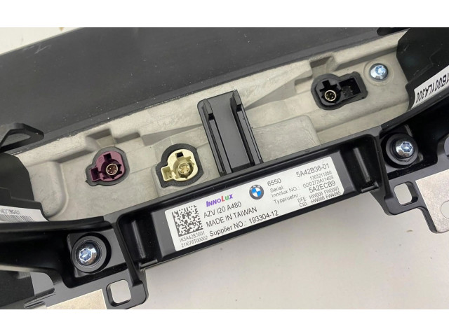 Дисплей    5A42BB36   BMW iX
