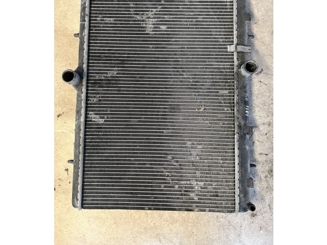 Радиатор охлаждающей жидкости R8445B324E Citroen Jumpy