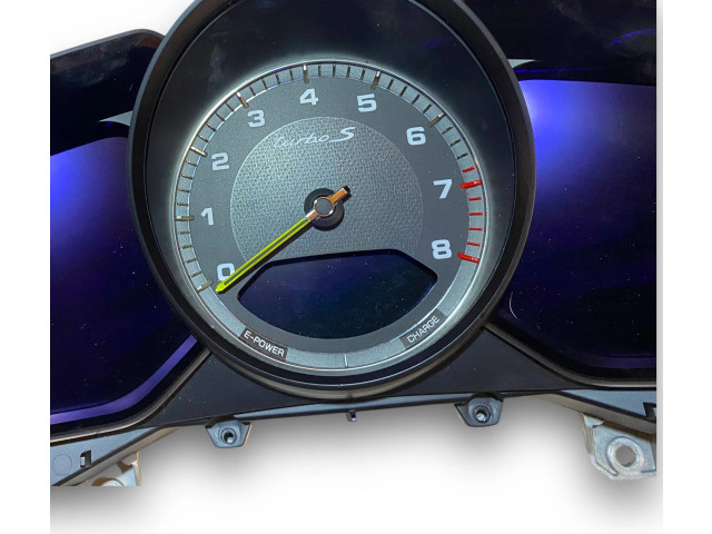 Přístrojová deska Porsche Cayenne (9Y0 9Y3) 2022 9Y0920849B