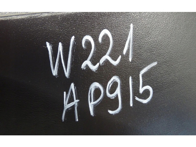 Volant Mercedes-Benz S W221 2009