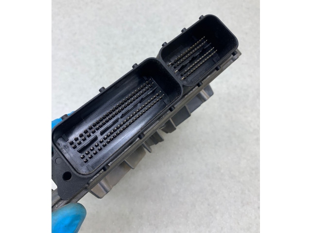 Блок управления двигателя 30771550AB, 1039S19372   Volvo V70