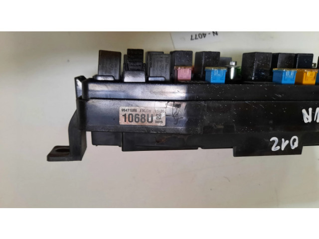 Pojistková skříňka 9547168 Chevrolet Captiva 2012