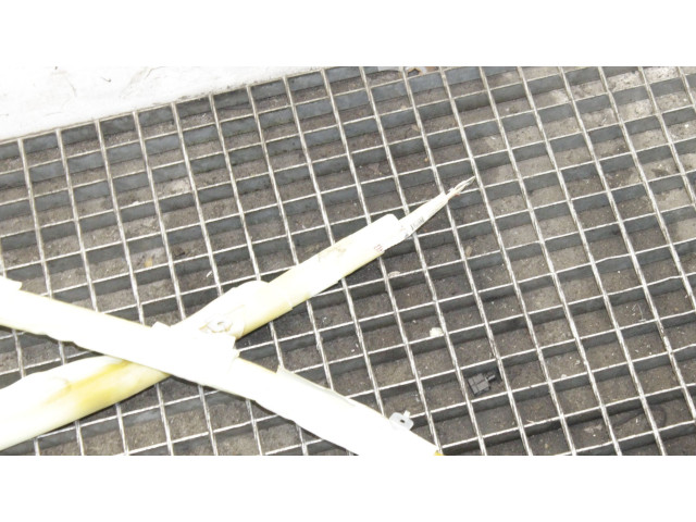 Боковая подушка безопасности    Maserati Ghibli