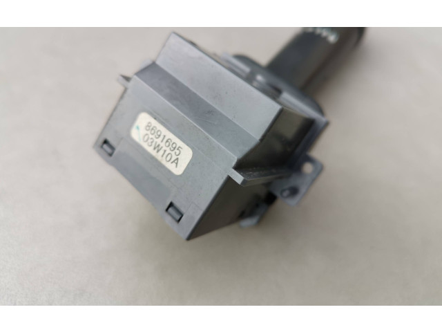 Ручка стеклоочистителей 8691695   Volvo S60