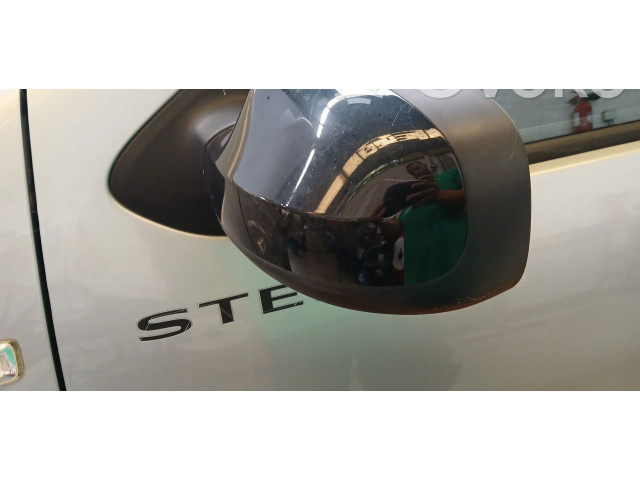 Зеркало электрическое Dacia Sandero 2008 - 2012 года