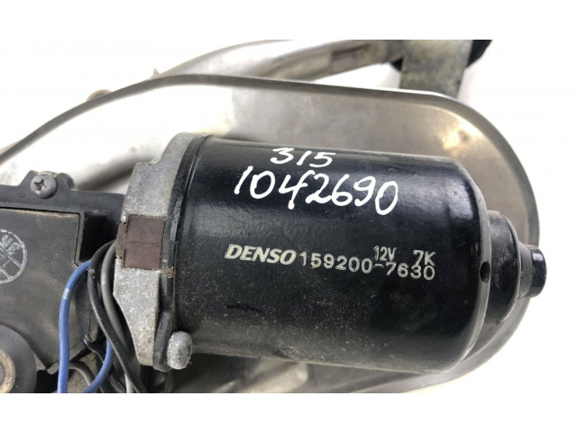 Моторчик дворников 68468100, 67869400 Maserati Quattroporte