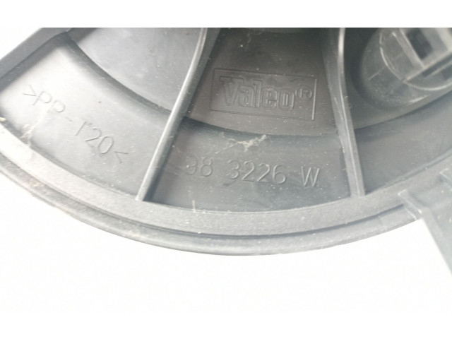 Вентилятор печки 1K1819015, 983226N Volkswagen Caddy