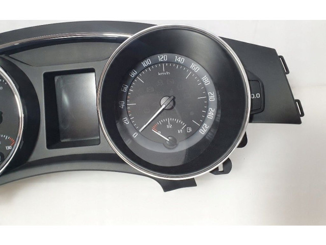 Панель приборов 3T1920841K, 029KM   Skoda Superb B6 (3T)       