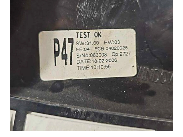 Панель приборов 940033K668, 04020028 Hyundai Sonata