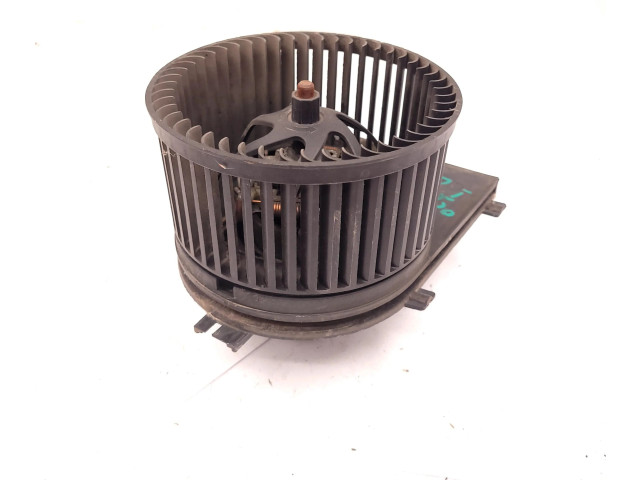 Вентилятор печки    1J1819021B, 1J1819021B   Audi A3 S3 8L