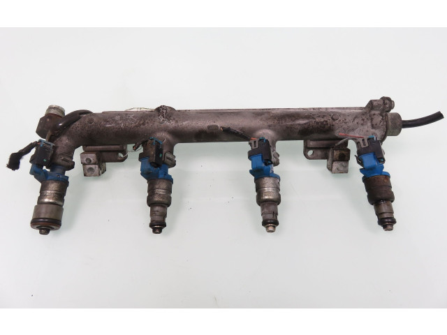 Топливная рампа 12790825, 12790824   Saab 9-5   для двигателя B205E