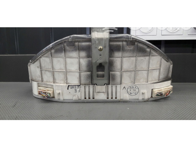 Панель приборов GE6WD Mazda 626