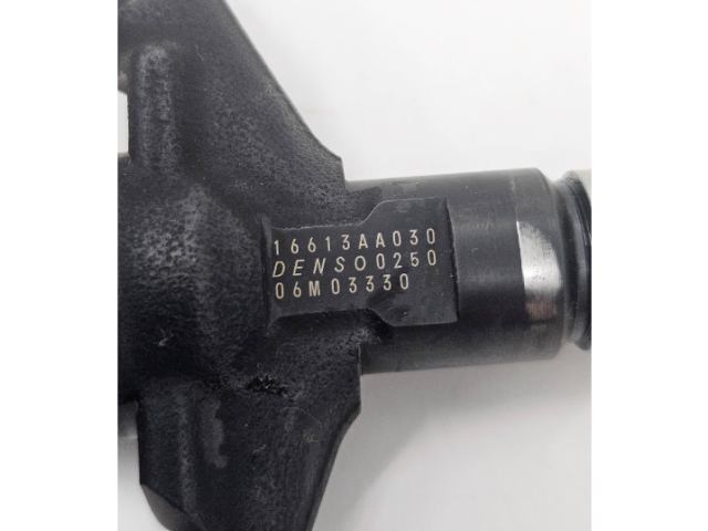 Форсунка 16613AA030    Subaru Outback  EE20Z 