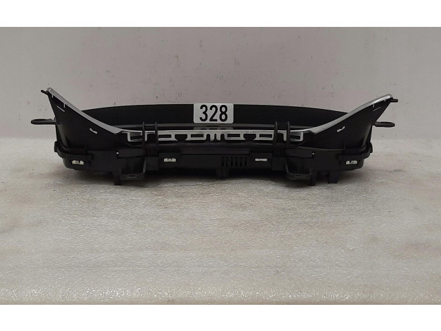 Přístrojová deska BMW M3 G80 2022 9432608