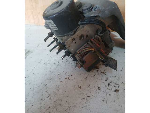 Блок АБС 8619541, 343700   Volvo  V70  2000 - 2004 года