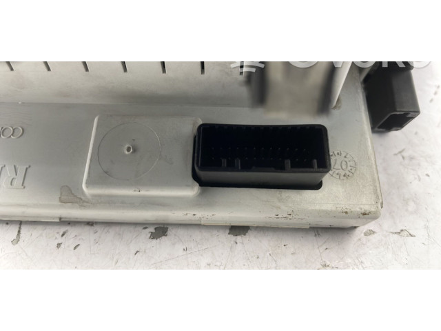 Дисплей 8200722451 Renault Clio III