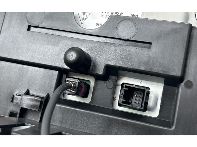 Дисплей    95B919606E, 95B035891J   Porsche Macan (95B)