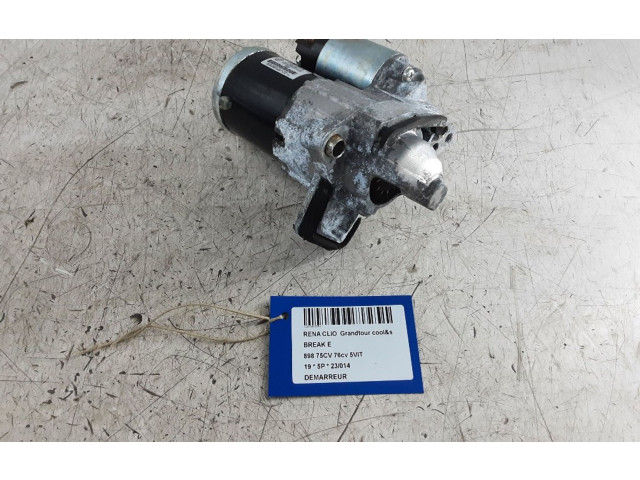 Čerpadlo oleje 233000557R, 233000557R Renault Clio IV A0001E2J0.9 Energy TCE 75 12V