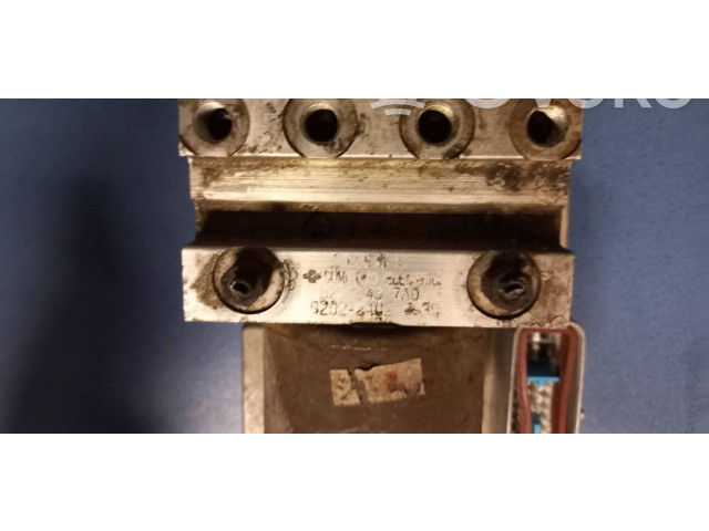 Jednotka ABS B25D437A0 Mazda 323 F 2001