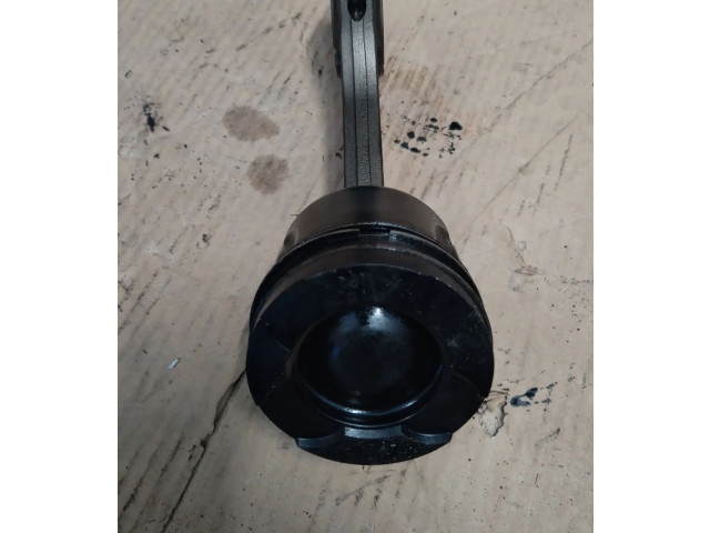 Поршень с шатуном - Mitsubishi ASX