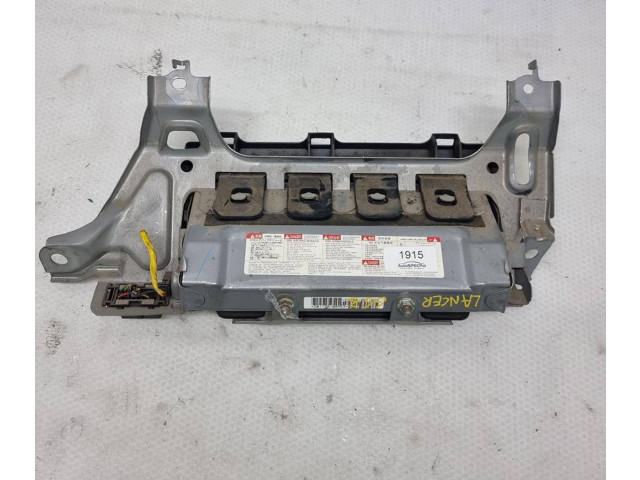 Подушка безопасности для колен GA51300230, 7030A073XA Mitsubishi Lancer X