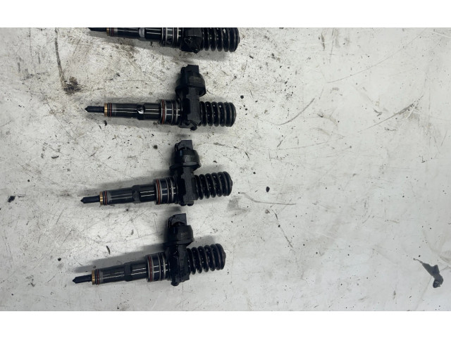 Комплект форсунок 038130073AQ, CA Volkswagen Touran I BKC