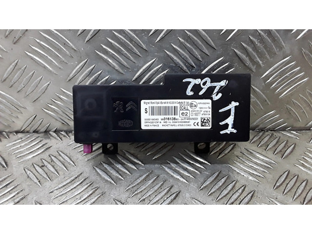 Блок управления двигателя 983161388004 Citroen C3 Aircross