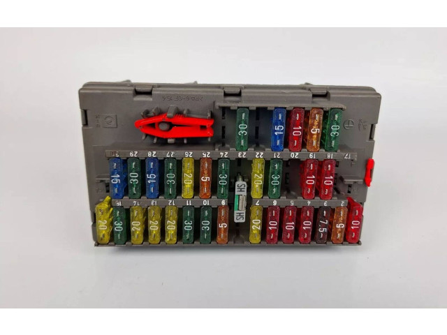 Блок предохранителей 9627368680   Peugeot 306    
