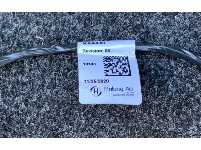 Zpětné zrcátko Volkswagen Caddy 2020 2K7857407L