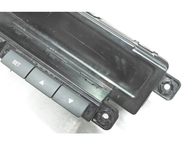 Дисплей    95710-1H700, 857101H700   KIA Ceed