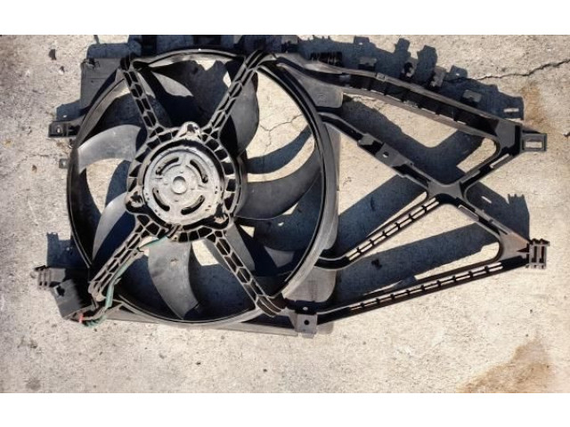 Вентилятор радиатора     13123734, 3PINOS    Opel Combo C 