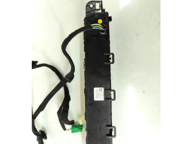 Блок управления климат-контролем 98340416ZD00, 3525250200 Citroen Berlingo