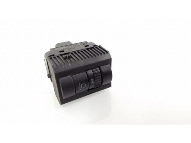 Включатель регулировки высоты фонарей