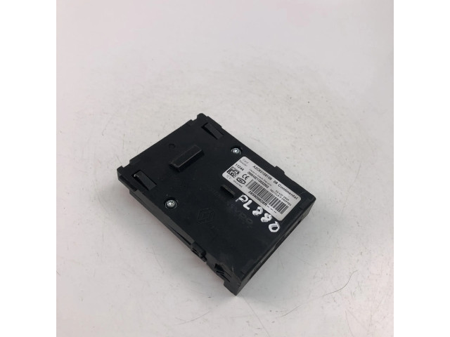 Блок управления 285909828R Renault Scenic II - Grand scenic II