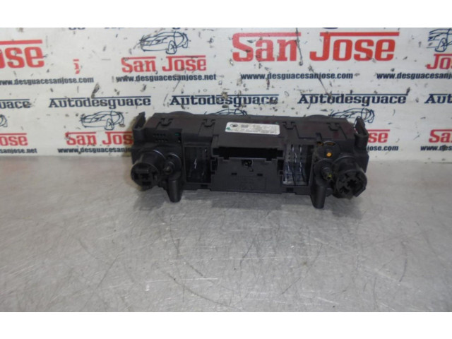 Блок управления климат-контролем Skoda Rapid (NH)