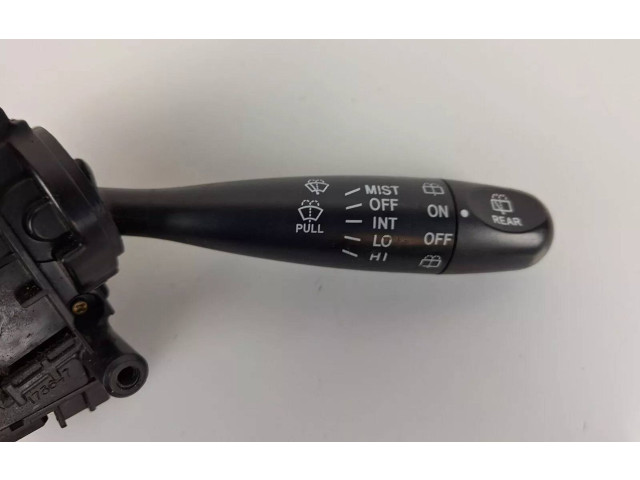 Ручка стеклоочистителей 173647   Toyota Corolla Verso E121