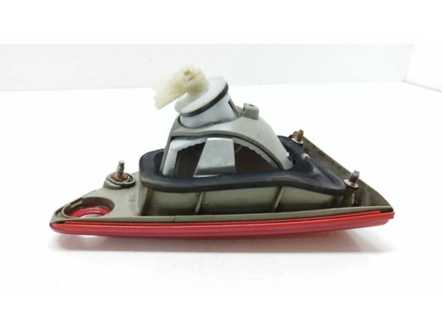 Задний фонарь правый 980823028A0 Mitsubishi Colt CZ3 2006-2009 года